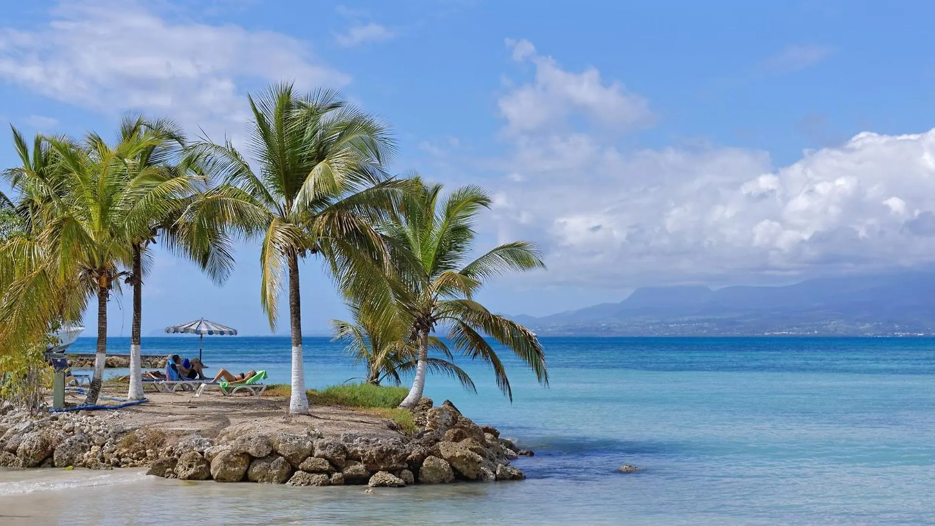 La Source Bis, Mer Et Source D'Eau Chaude Bouillante Appartamento